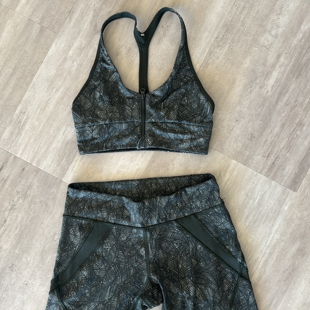 Like New Lululemon Outfit
